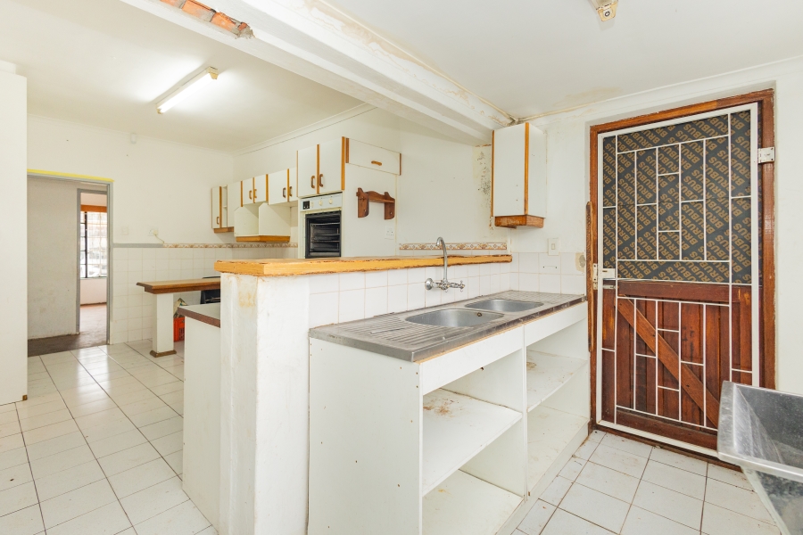 3 Bedroom Property for Sale in Bellair Western Cape